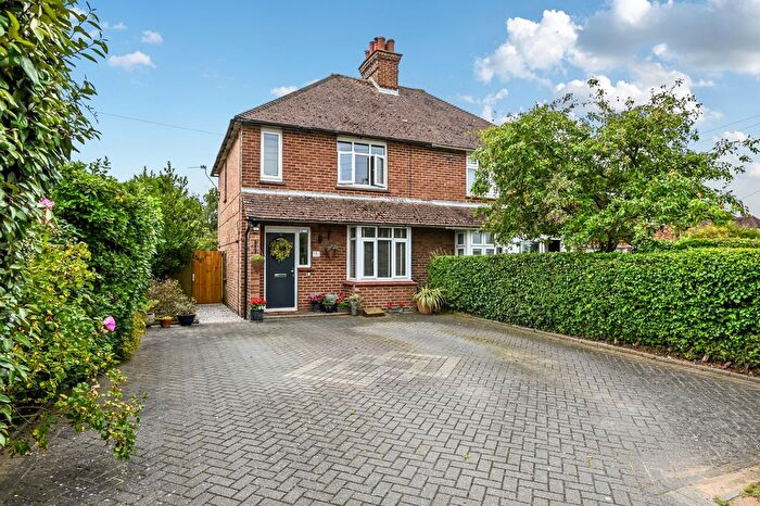 3 Bedroom Property For Sale In Church Road, Smeeth, TN25