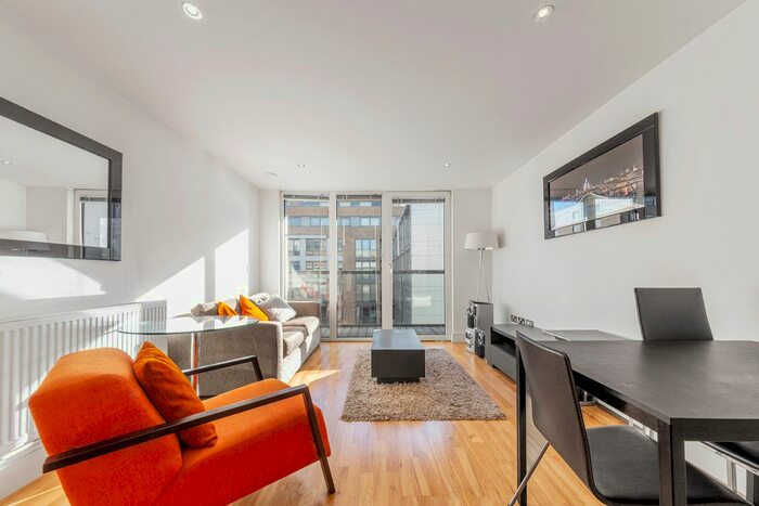 1 Bedroom Flat To Rent In Empire Reach, Dowells Street, Greenwich, London, SE10