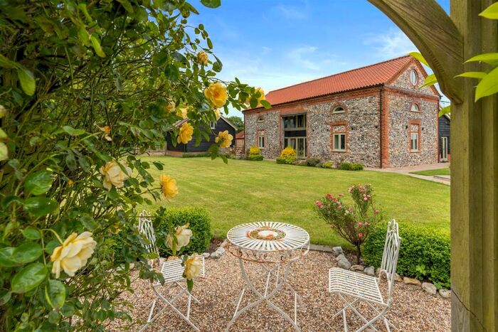 5 Bedroom Barn Conversion For Sale In Letton, IP25