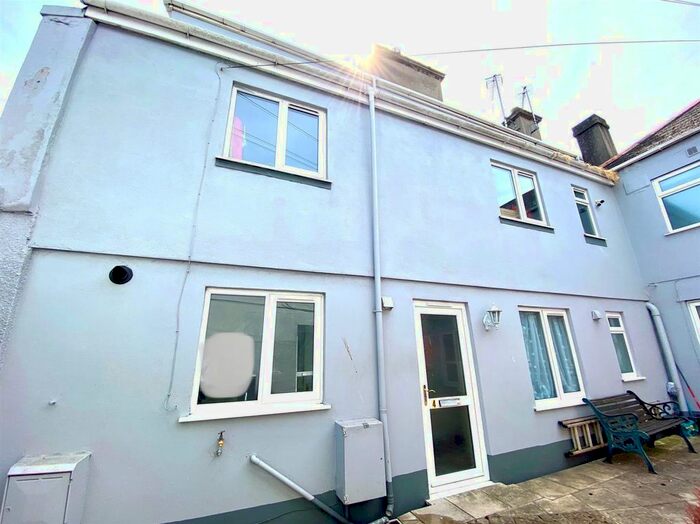 1 Bedroom Property To Rent In Upton Road, Torquay, TQ1