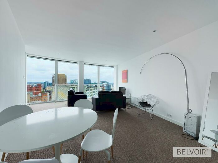 2 Bedroom Flat To Rent In Rotunda, New Street, Birmingham, B2