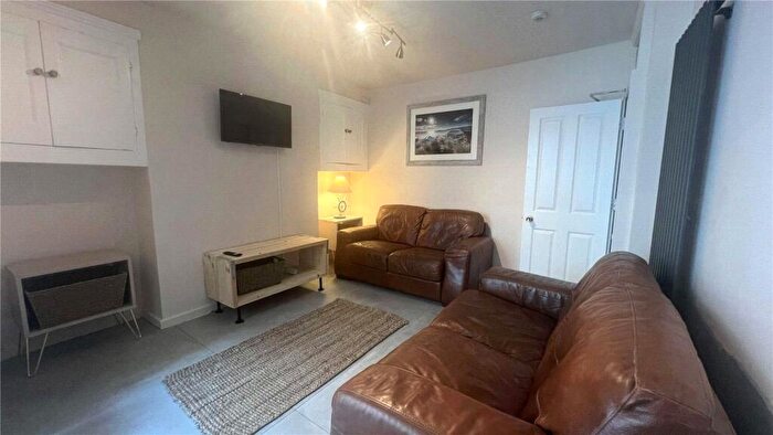 1 Bedroom Terraced House To Rent In Garth Road, Bangor, Gwynedd, LL57