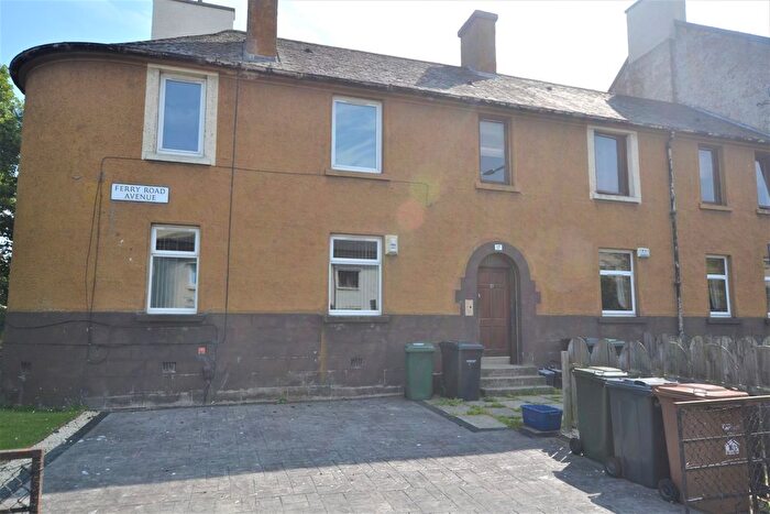 3 Bedroom Flat To Rent In Ferry Road Avenue, Edinburgh, EH4