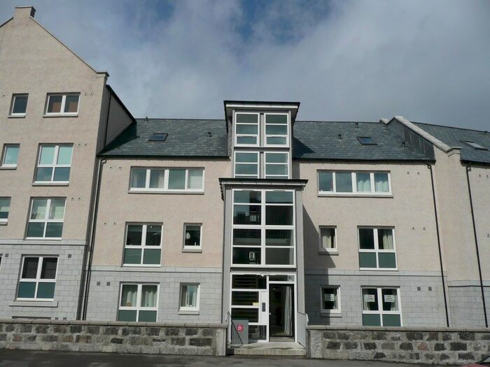 2 Bedroom Flat To Rent In Dee Village, Millburn Street, Aberdeen, AB11