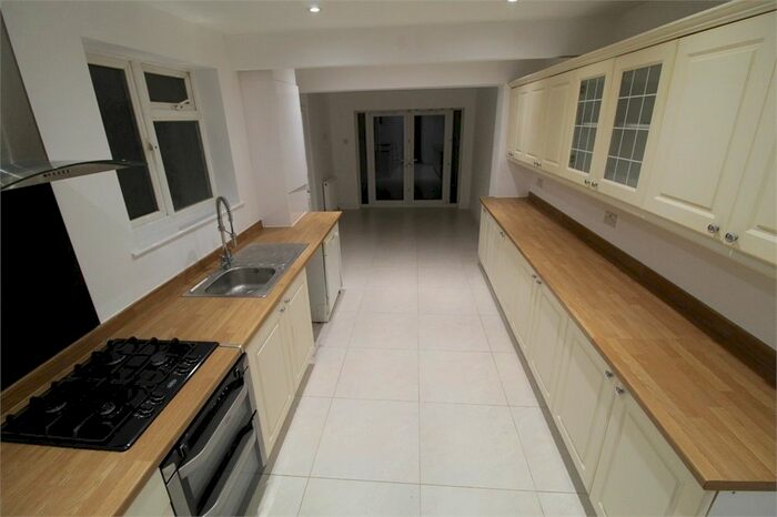 3 Bedroom Terraced House To Rent In Euston Avenue, Watford, Hertfordshire WD18