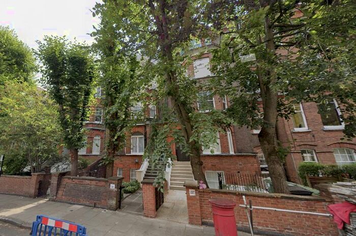 Studio To Rent In Canfield Gardens, London, NW6