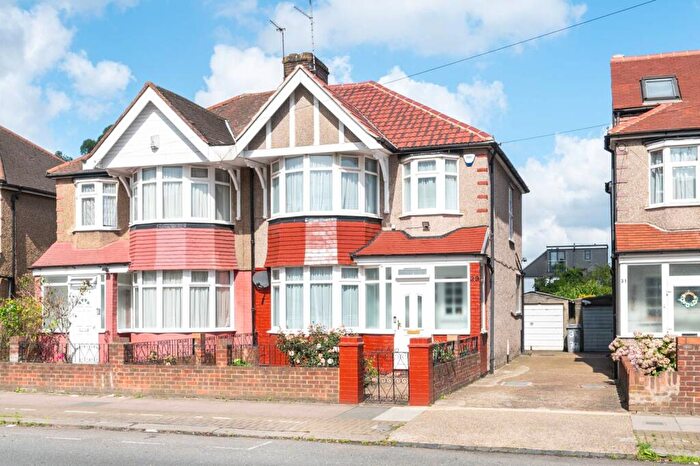 3 Bedroom Semi Detached House For Sale In Tanfield Avenue, Gladstone Park, London, NW2