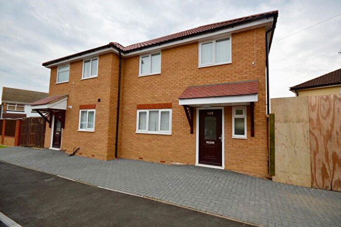 2 Bedroom Semi-Detached House To Rent In Sunrise Avenue, Chelmsford, CM1
