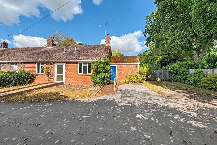 2 Bedroom Semi-Detached Bungalow For Sale In Verwood, BH31