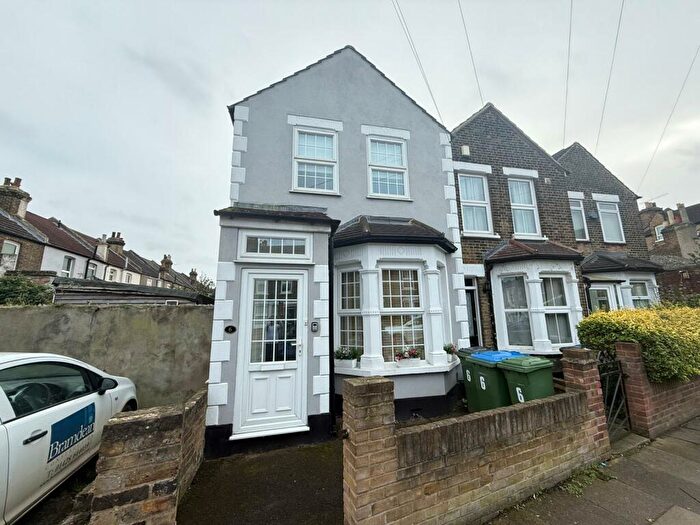 2 Bedroom Semi-Detached House To Rent In Reventlow Road, Eltham, SE9