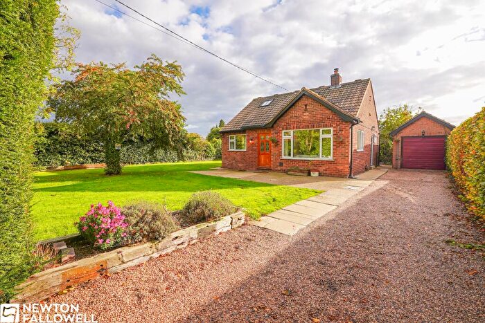 3 Bedroom Bungalow For Sale In Church Lane, Gamston, DN22