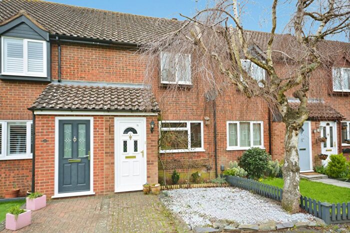 2 Bedroom Terraced House For Sale In Oak Tree Close, Hertford, SG13