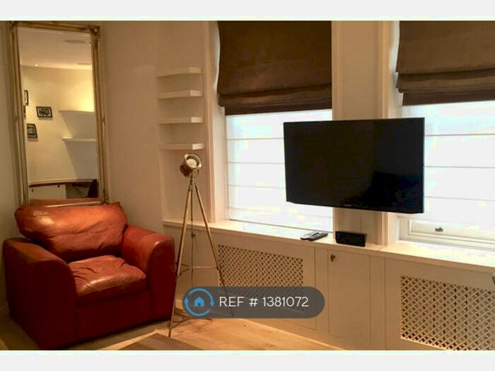 Studio To Rent In St Vincent Street, London, W1U