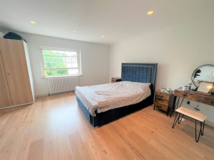 2 Bedroom Flat To Rent In The Colonnades, - North Street, Brighton, BN1