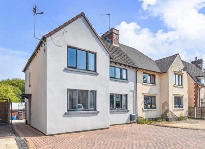 3 Bedroom Semi Detached House To Rent In Third Avenue, Kidsgrove, ST7