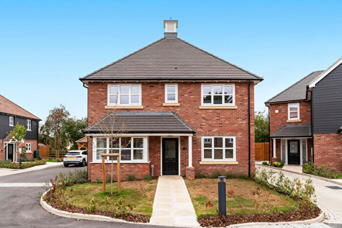 4 Bedroom Detached House For Sale In Tenterfields, Great Dunmow, Essex, CM6