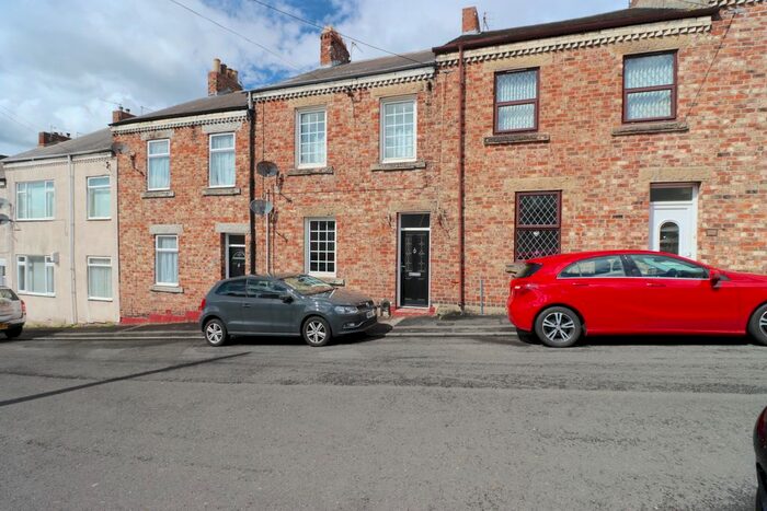 1 Bedroom Flat To Rent In West Street, Whickham, NE16