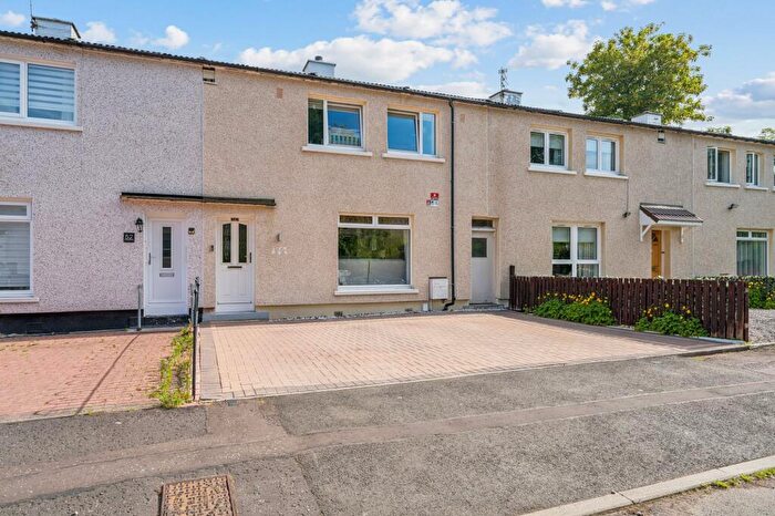 3 Bedroom Terraced House For Sale In Stoneside Drive, Eastwood, Glasgow, G43