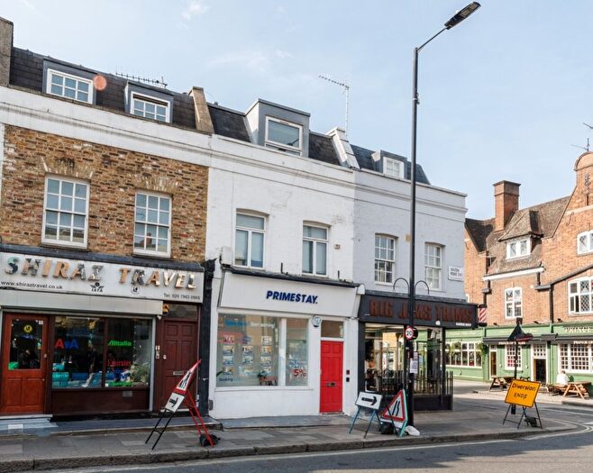 Retail Premises To Rent In London Apartments Wilton Road, London, SW1V