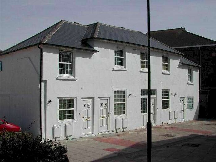 2 Bedroom Terraced House To Rent In Chapel Street, Newhaven, BN9