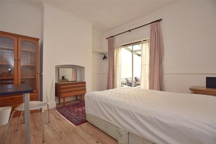 1 Bedroom Terraced House To Rent In St. Pauls Street North, Cheltenham, Gloucestershire, GL50
