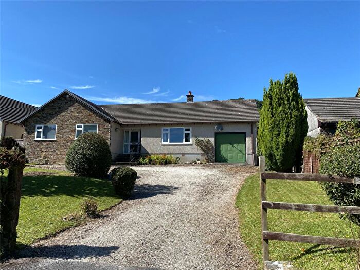 3 Bedroom Bungalow For Sale In North Road, Lifton, Devon, PL16
