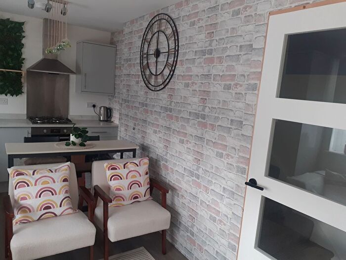 1 Bedroom Terraced House For Sale In Ladywalk, Maple Cross, Rickmansworth, Hertfordshire, WD3