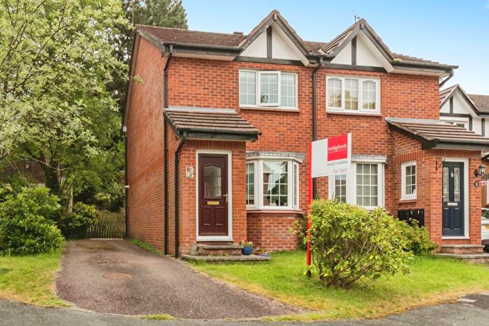 2 Bedroom Semi Detached House For Sale In Loxley Close, Macclesfield, Cheshire, SK11