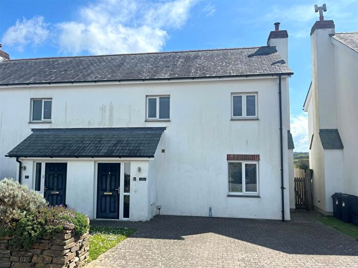 3 Bedroom Semi-Detached House To Rent In Tara Vale, Crantock, Newquay, TR8