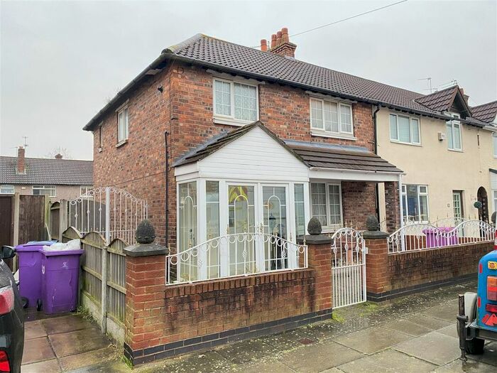 3 Bedroom End Of Terrace House To Rent In Wilberforce Road, Walton, Liverpool, L4