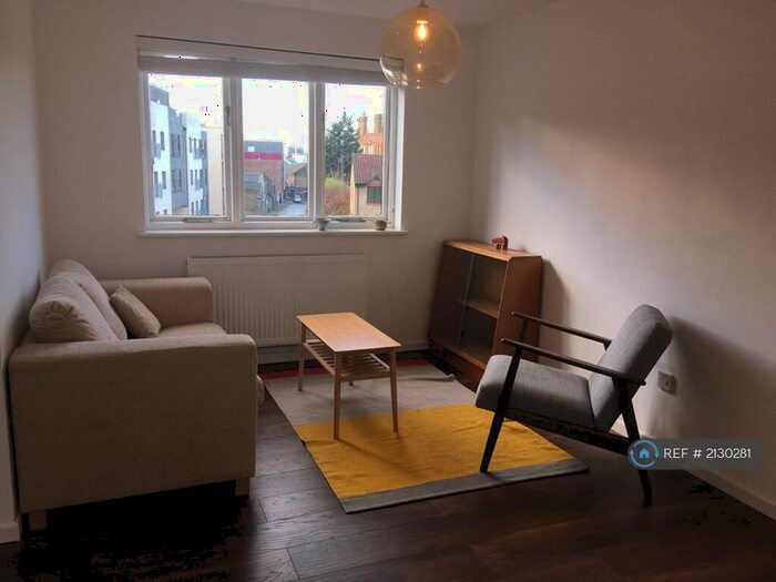 1 Bedroom Flat To Rent In Baildon Street, London, SE8