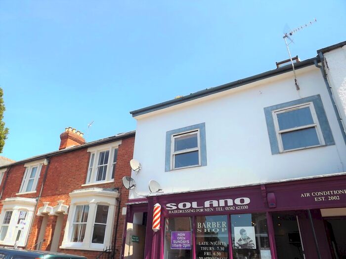 1 Bedroom Flat To Rent In Victoria Road, Harpenden, AL5