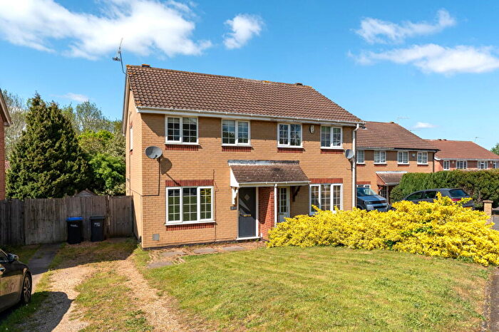 3 Bedroom Semi Detached House For Sale In Merryhill, West Hunsbury, Northampton, Northamptonshire, NN4