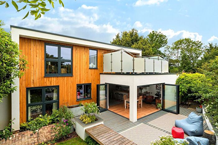 4 Bedroom Detached House For Sale In Pluckley, Ashford, TN27