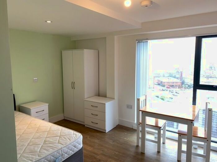 Studio To Rent In Scholes Streetscholes Street, Oldham, OL1