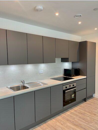 1 Bedroom Flat To Rent In Thunderer Street, London, E13
