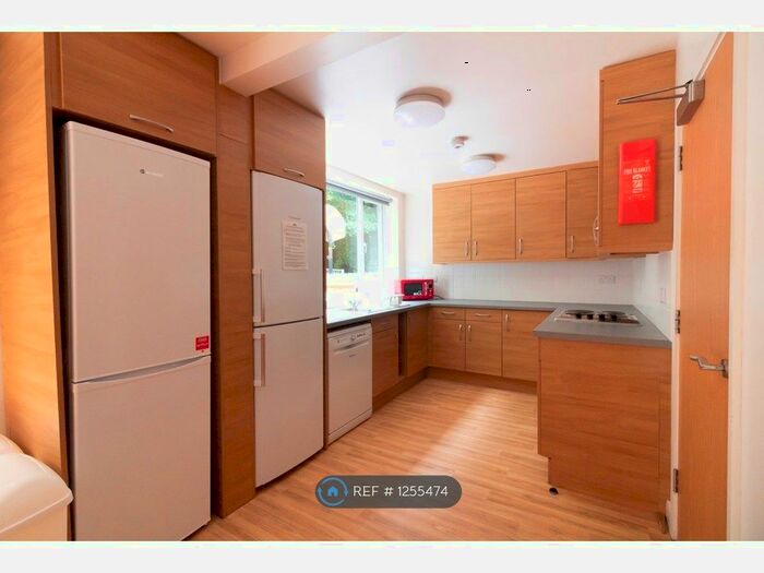 7 Bedroom Terraced House To Rent In Sparkford Close, Winchester SO22