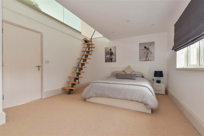 4 Bedroom Detached House For Sale In Northcliff Gardens, Shanklin, Isle Of Wight, PO37