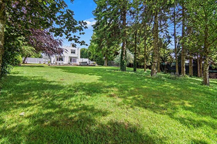 4 Bedroom Detached House For Sale In Tamworth Road, Coleshill, B46