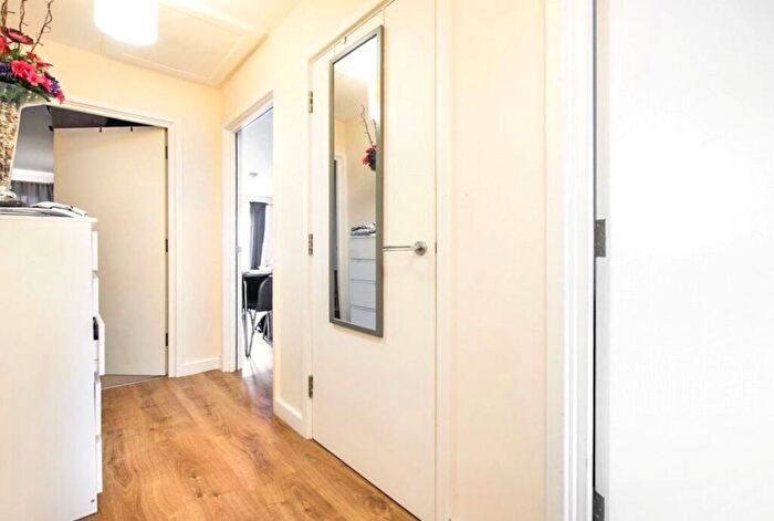 2 Bedroom Flat To Rent In Nayland Court, Romford, RM1