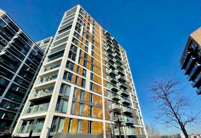 2 Bedroom Flat To Rent In Duke Of Wellington Avenue, London, SE18