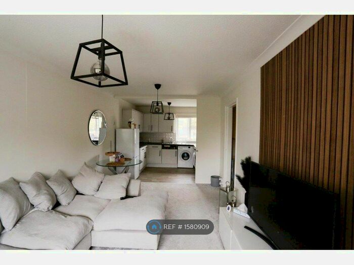 1 Bedroom Flat To Rent In Redholme, Sheffield, S10