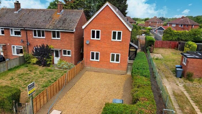 3 Bedroom Detached House For Sale In Hocket Crescent, Tunstall, Woodbridge, IP12