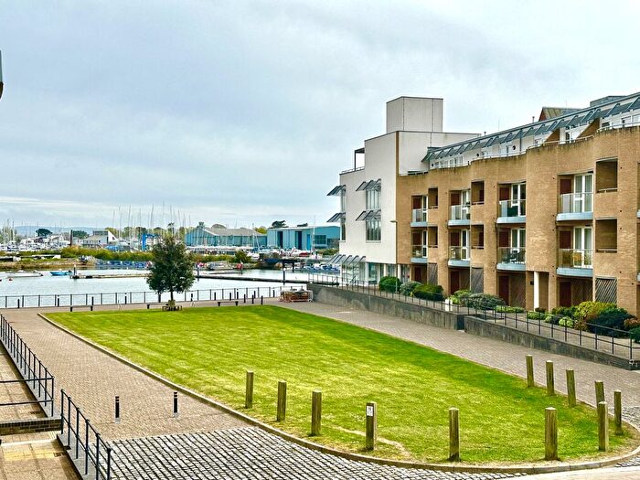 2 Bedroom Flat To Rent In Almansa Way, Lymington, Hampshire, SO41