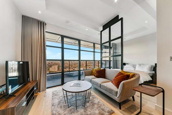 Apartment To Rent In Bridgewater House, London City Island, London, E14