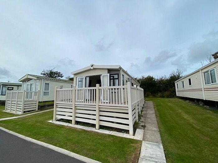 2 Bedroom Mobile/park Home For Sale In Mynachlogddu, Clynderwen, SA66