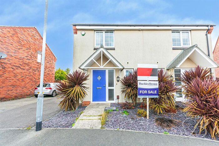 2 Bedroom Semi-Detached House For Sale In The Fields, Rainworth, Mansfield, NG21