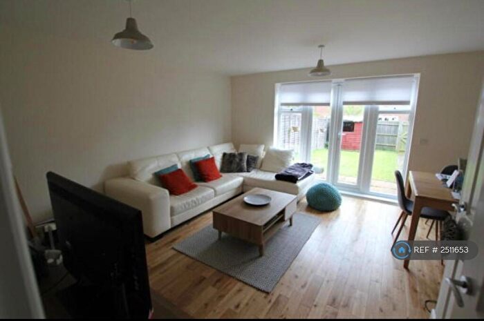 3 Bedroom Terraced House To Rent In Fresson Road, Stevenage, SG1