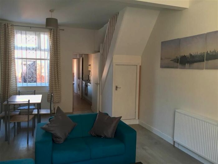 2 Bedroom Property To Rent In Maple Street, Middlesbrough, TS1