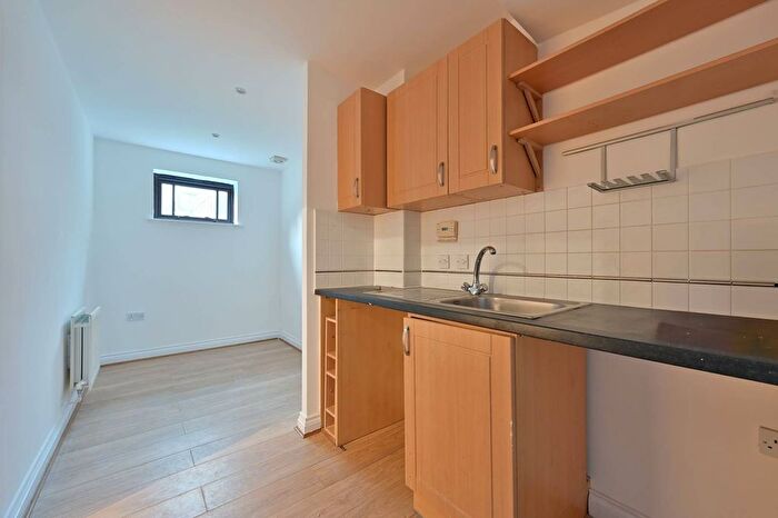 3 Bedroom Terraced House To Rent In Prince Street, Watford, WD17